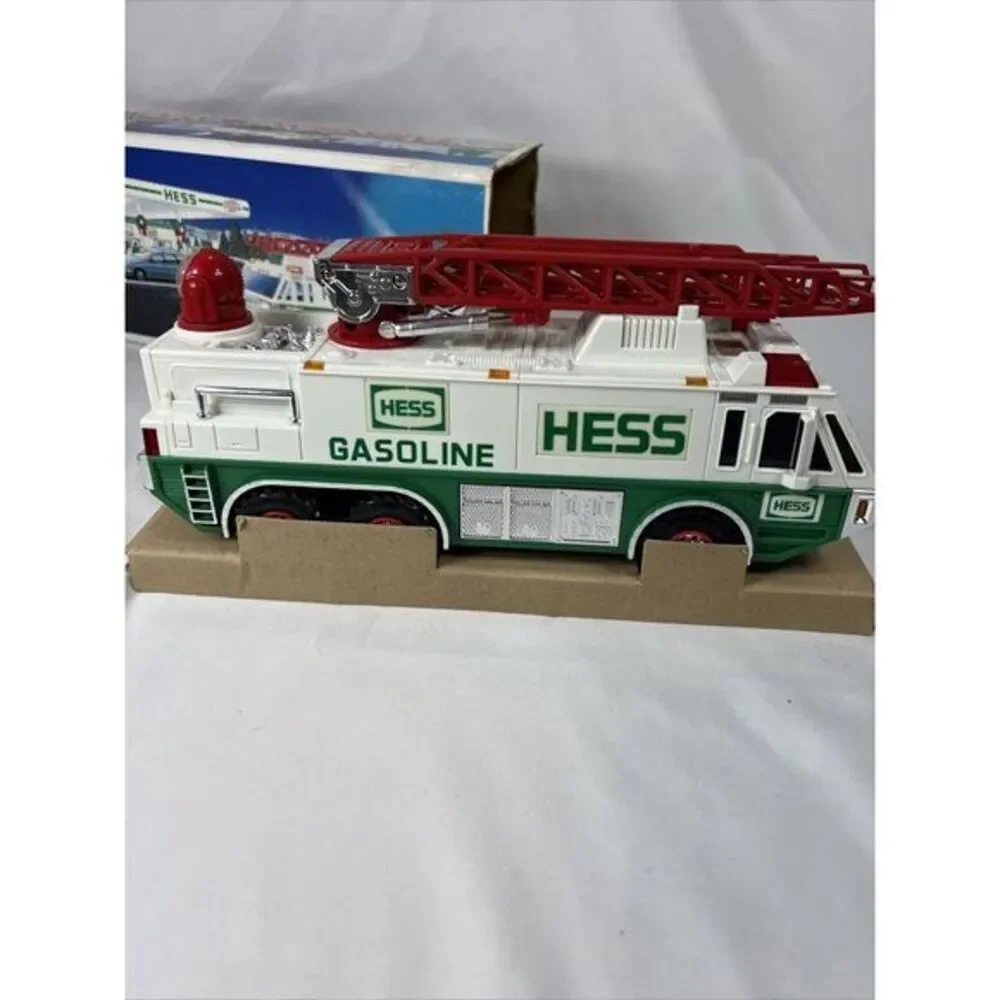 Vintage 1996 Hess Truck Emergency Vehicle‎ In Original Box
